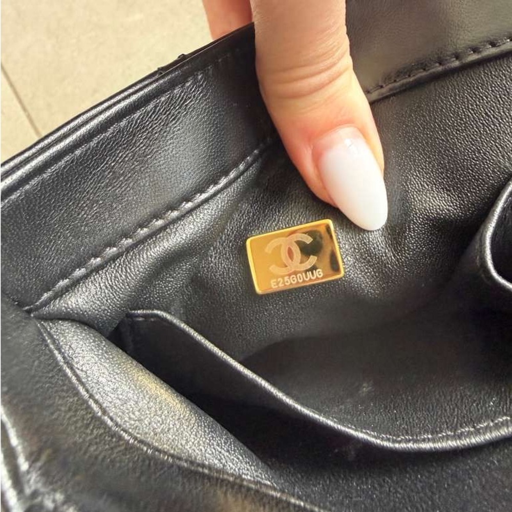 Chanel Black Quilted Shoulder Bag with Gold Accents - Picture 6 of 14